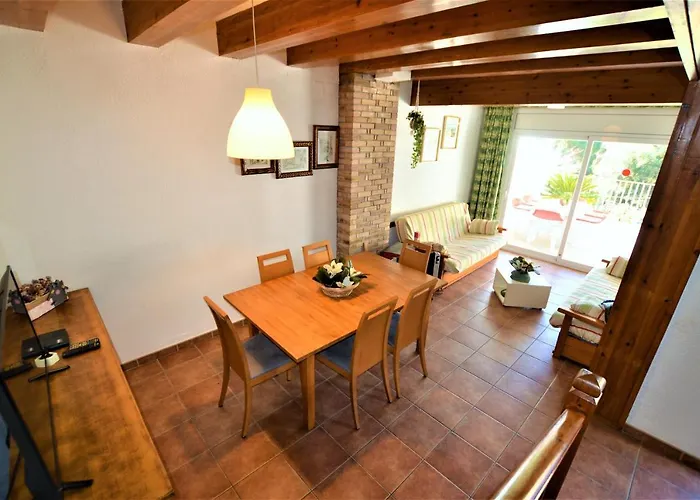 Isabel Сasa de vacaciones *